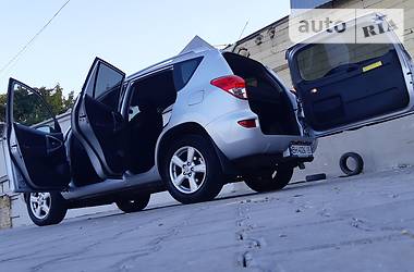 Внедорожник / Кроссовер Toyota RAV4 2006 в Одессе