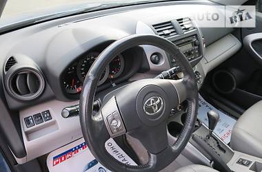 Внедорожник / Кроссовер Toyota RAV4 2006 в Киеве