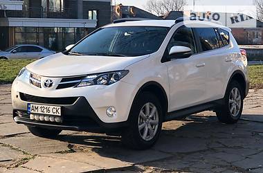 Внедорожник / Кроссовер Toyota RAV4 2013 в Житомире