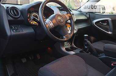 Позашляховик / Кросовер Toyota RAV4 2006 в Хмельницькому