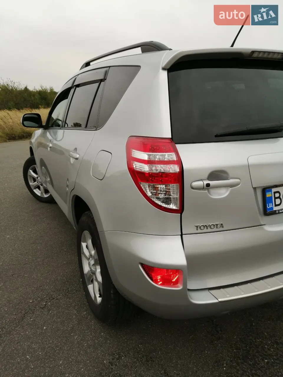 2010 Toyota RAV 4 - мініатюра 11
