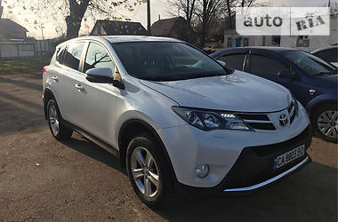 Внедорожник / Кроссовер Toyota RAV4 2013 в Черкассах