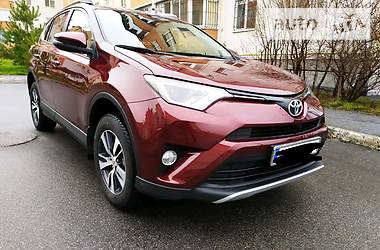 Внедорожник / Кроссовер Toyota RAV4 2016 в Виннице