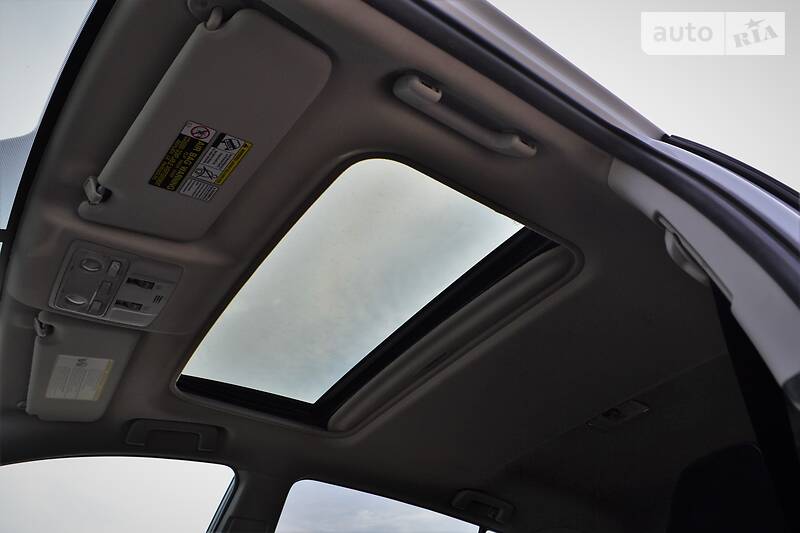 Позашляховик / Кросовер Toyota RAV4 2013 в Харкові