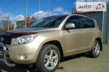 Позашляховик / Кросовер Toyota RAV4 2006 в Луцьку