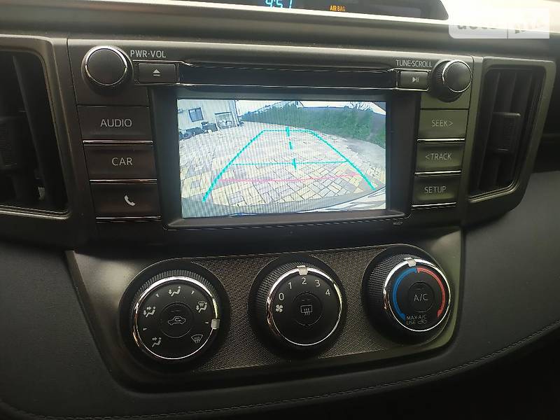 Позашляховик / Кросовер Toyota RAV4 2014 в Умані
