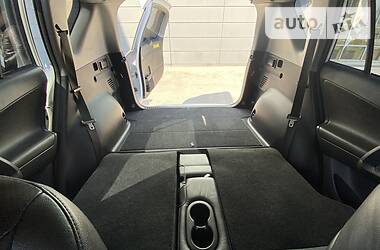 Позашляховик / Кросовер Toyota RAV4 2011 в 