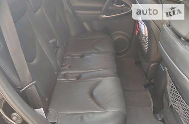 Позашляховик / Кросовер Toyota RAV4 2006 в 