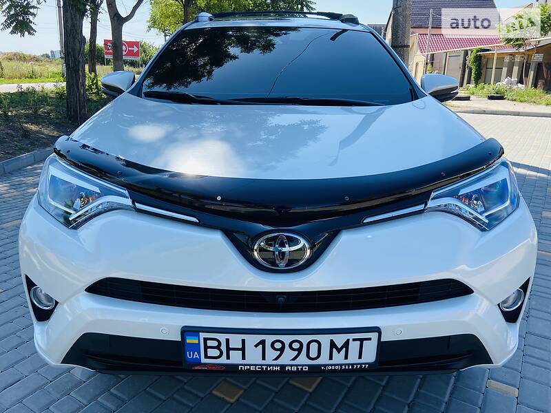 Позашляховик / Кросовер Toyota RAV4 2016 в Одесі