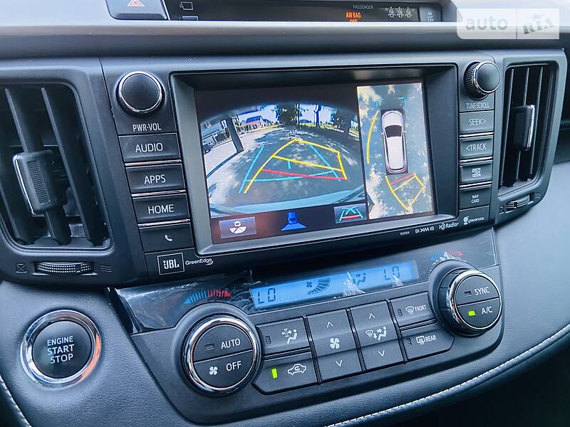 Позашляховик / Кросовер Toyota RAV4 2016 в Одесі