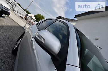 Внедорожник / Кроссовер Toyota RAV4 2011 в 