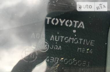 Позашляховик / Кросовер Toyota RAV4 2012 в 