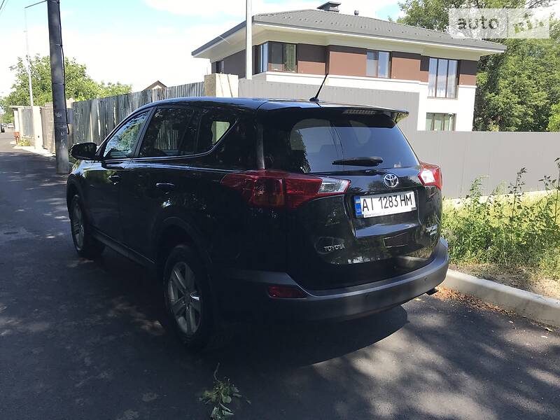 Позашляховик / Кросовер Toyota RAV4 2013 в Києві