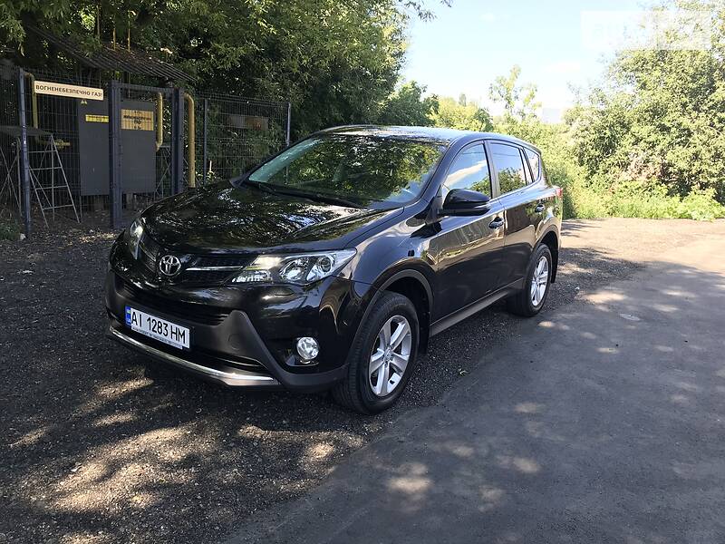 Позашляховик / Кросовер Toyota RAV4 2013 в Києві