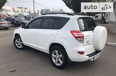 Внедорожник / Кроссовер Toyota RAV4 2012 в Николаеве