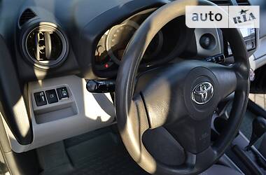 Внедорожник / Кроссовер Toyota RAV4 2006 в Мариуполе