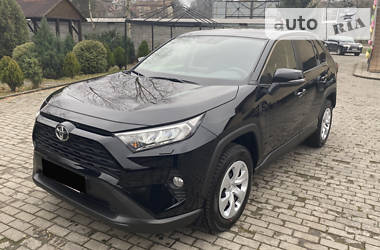 Позашляховик / Кросовер Toyota RAV4 2020 в  фото 8 Позашляховик / Кросовер Toyota RAV4 2020 в