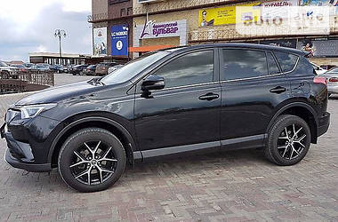 Позашляховик / Кросовер Toyota RAV4 2016 в Кропивницькому
