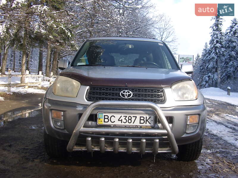 Позашляховик / Кросовер Toyota RAV4 2001 в Трускавці