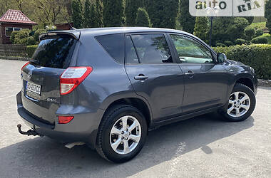 Внедорожник / Кроссовер Toyota RAV4 2010 в Тернополе