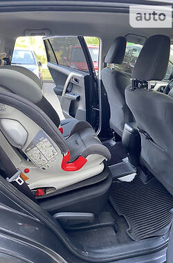 Позашляховик / Кросовер Toyota RAV4 2018 в Києві