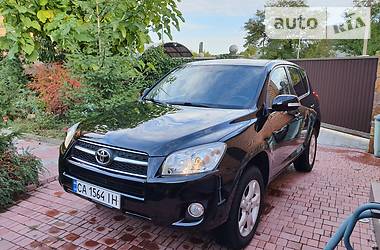 Внедорожник / Кроссовер Toyota RAV4 2009 в Умани