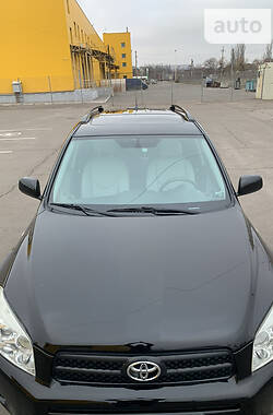 Внедорожник / Кроссовер Toyota RAV4 2007 в Мариуполе