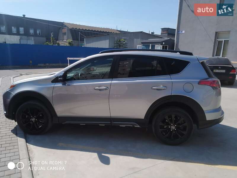 Toyota RAV4 2018