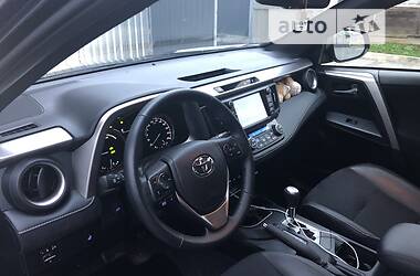 Внедорожник / Кроссовер Toyota RAV4 2018 в Хмельницком