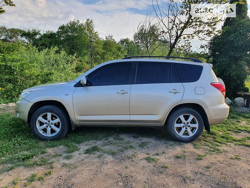 Toyota RAV4 Long
