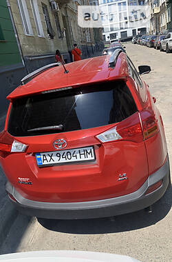 Универсал Toyota RAV4 2015 в Киеве