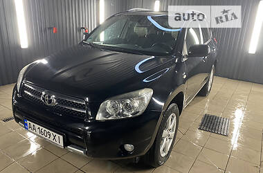 Внедорожник / Кроссовер Toyota RAV4 2008 в Киеве