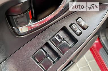 Внедорожник / Кроссовер Toyota RAV4 2008 в 