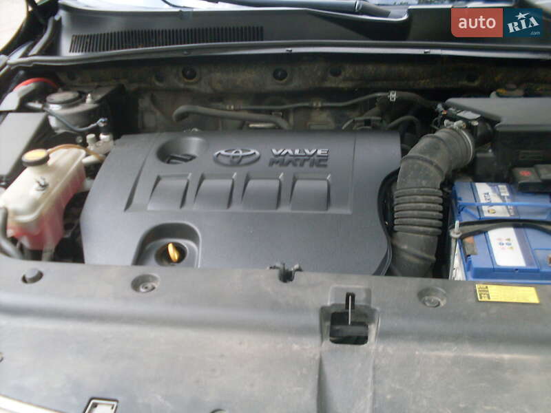 Внедорожник / Кроссовер Toyota RAV4 2010 в Николаеве
