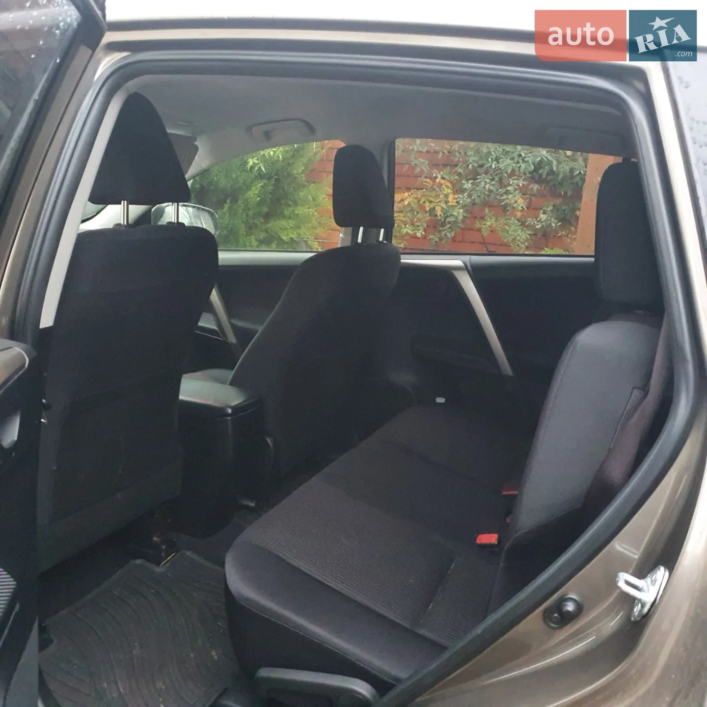 2015 Toyota RAV 4 - мініатюра 8