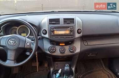 Внедорожник / Кроссовер Toyota RAV4 2012 в Ивано-Франковске