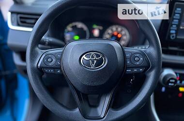 Позашляховик / Кросовер Toyota RAV4 2019 в Запоріжжі