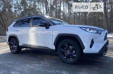 Позашляховик / Кросовер Toyota RAV4 2018 в Києві