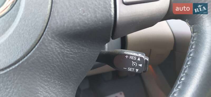 Позашляховик / Кросовер Toyota RAV4 2006 в Львові