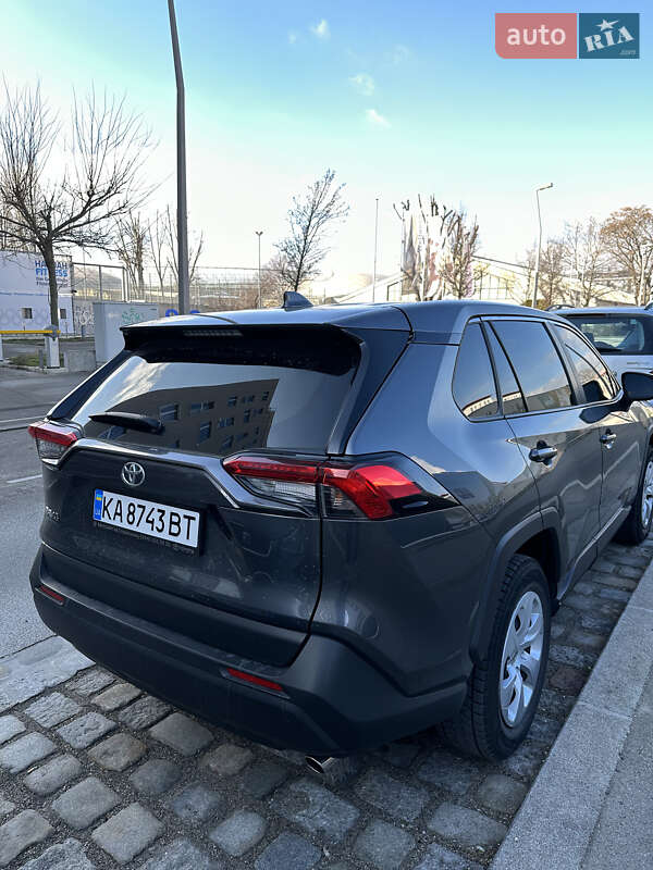 Позашляховик / Кросовер Toyota RAV4 2019 в Києві