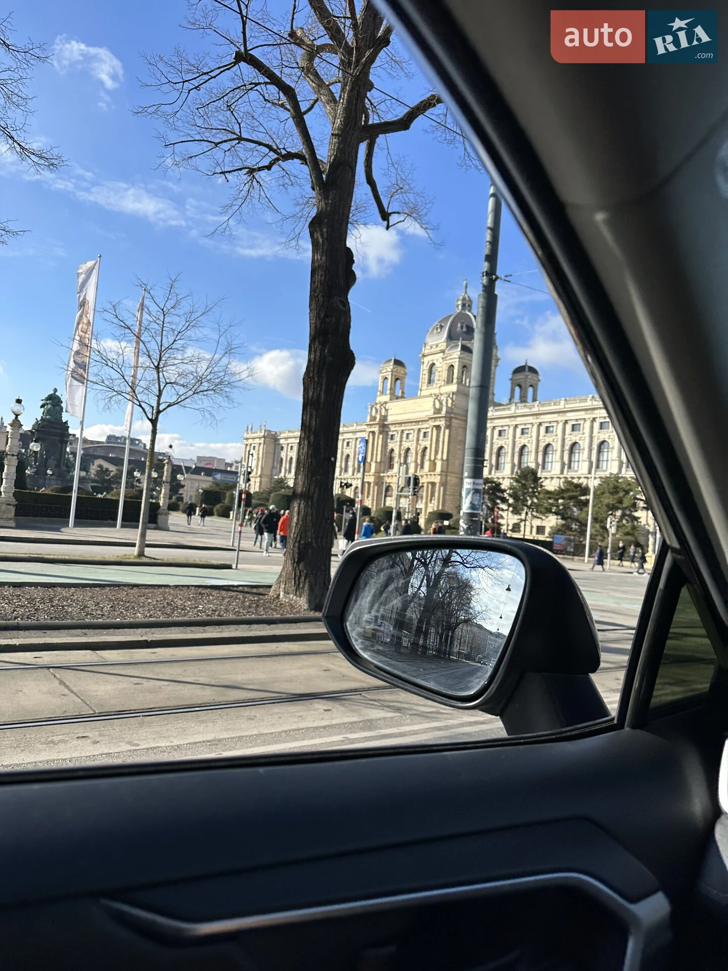 2019 Toyota RAV 4 - мініатюра 28