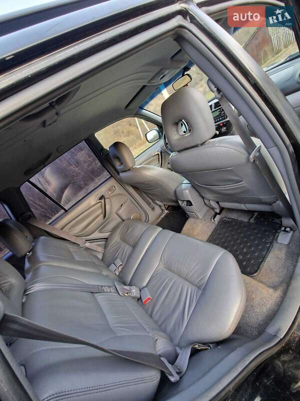 Позашляховик / Кросовер Toyota RAV4 2003 в Іршаві