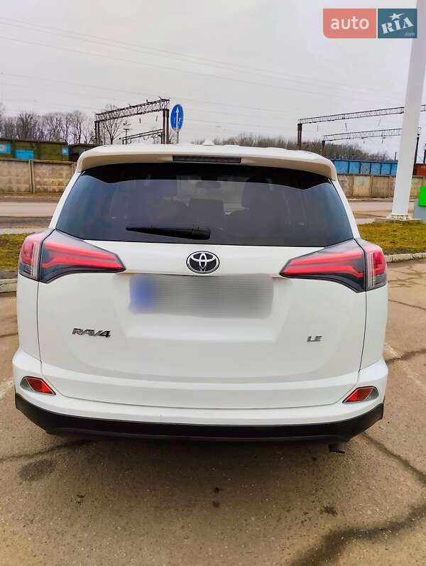 Позашляховик / Кросовер Toyota RAV4 2018 в Знам'янці