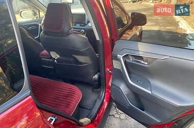 Позашляховик / Кросовер Toyota RAV4 2019 в Києві
