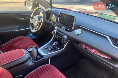 Позашляховик / Кросовер Toyota RAV4 2019 в Києві