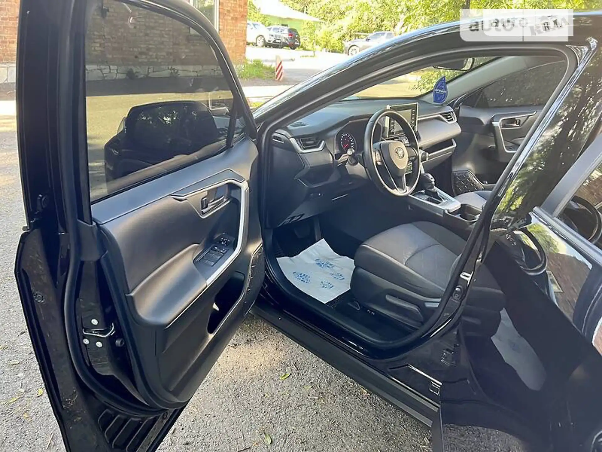 2019 Toyota RAV 4 - мініатюра 15