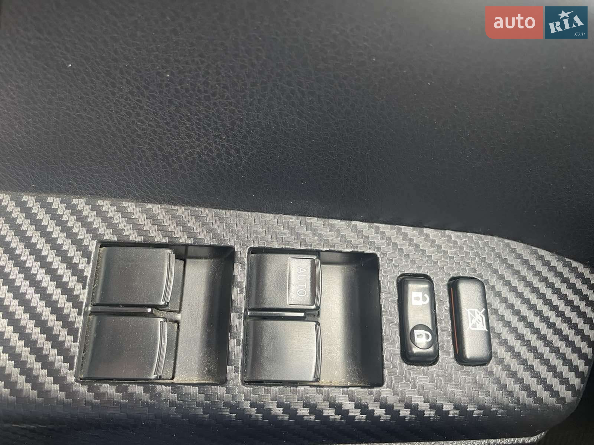 2015 Toyota RAV 4 - мініатюра 19