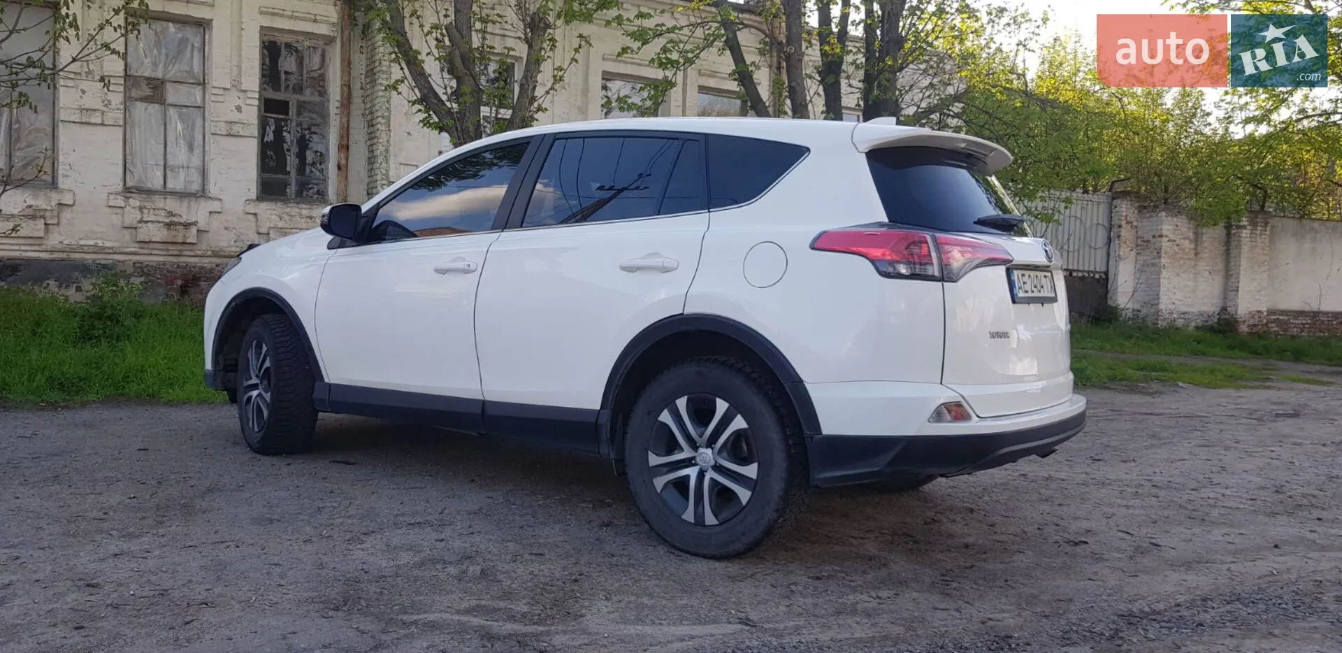 2017 Toyota RAV 4 - мініатюра 10