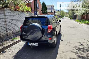 Позашляховик / Кросовер Toyota RAV4 2007 в Києві