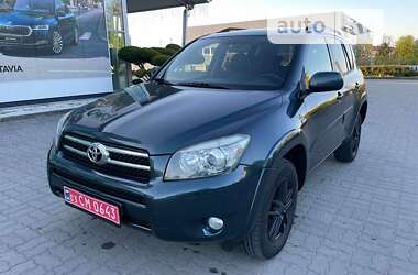 Позашляховик / Кросовер Toyota RAV4 2008 в Луцьку